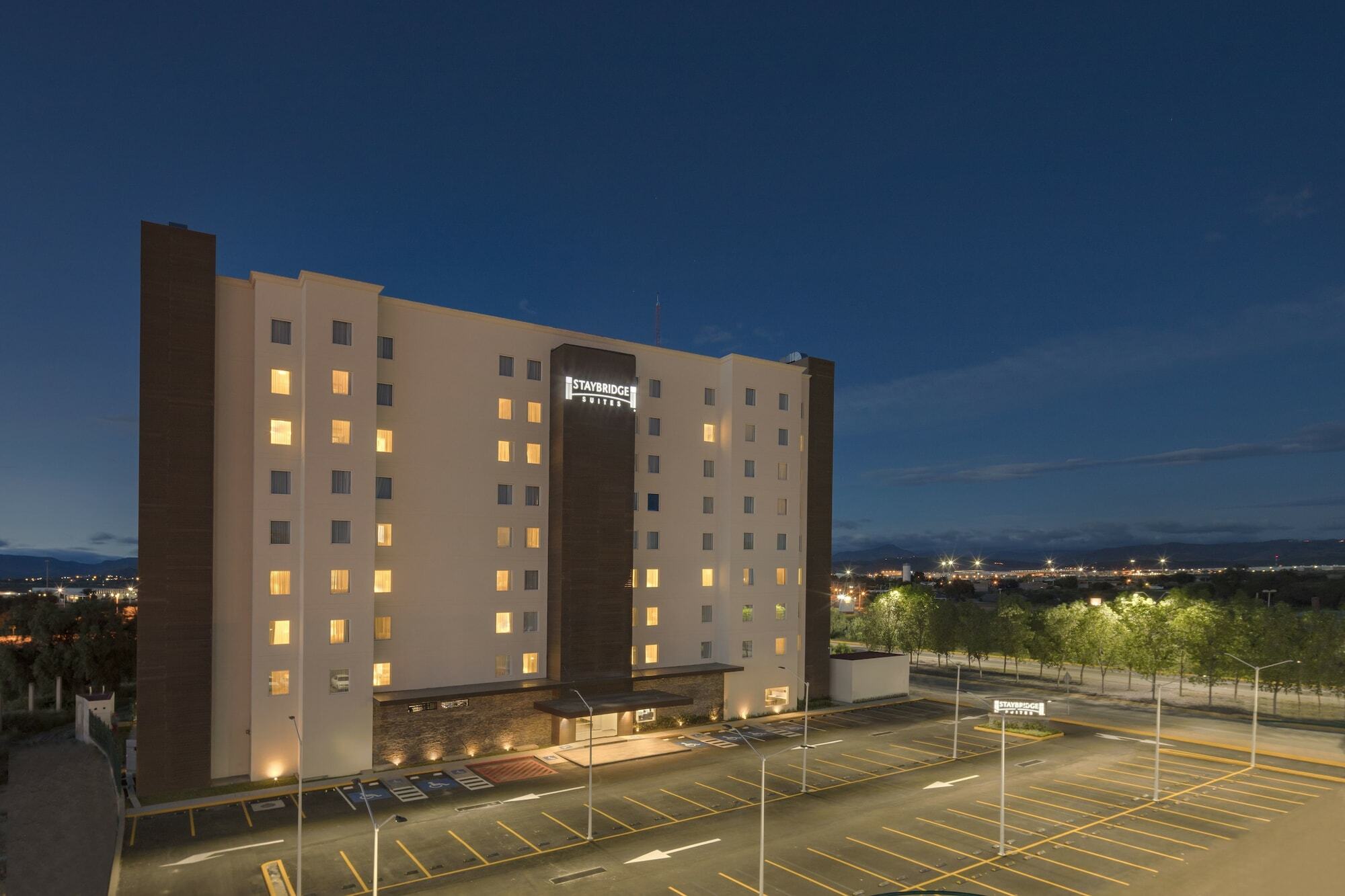 Staybridge Suites Silao, An Ihg Hotel Exterior photo